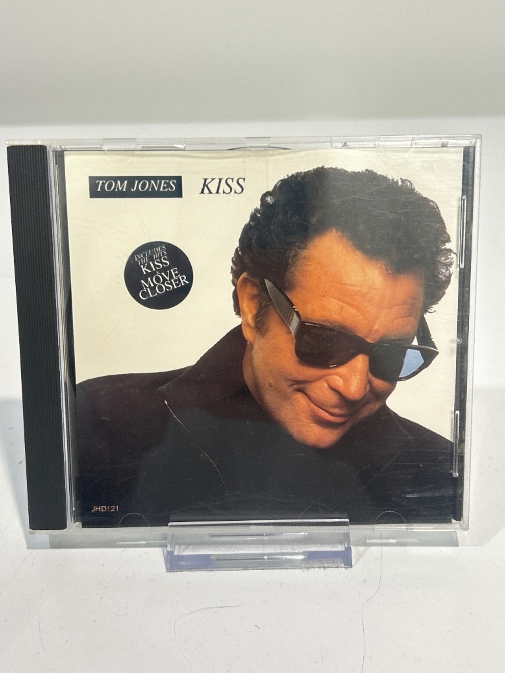 🤯5 for $20🤯 Tom Jones “Kiss” CD [Pop Rock]